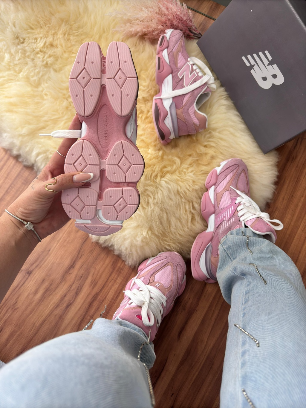 New Balance 9060 Unisex - Rosa (Lanzamiento)