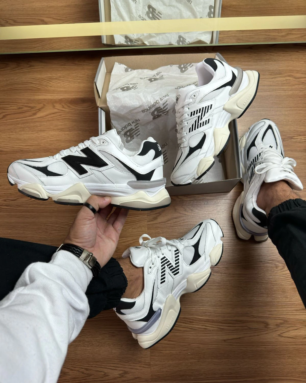 New Balance 9060 Unisex - Blanco/Negro (Lanzamiento)