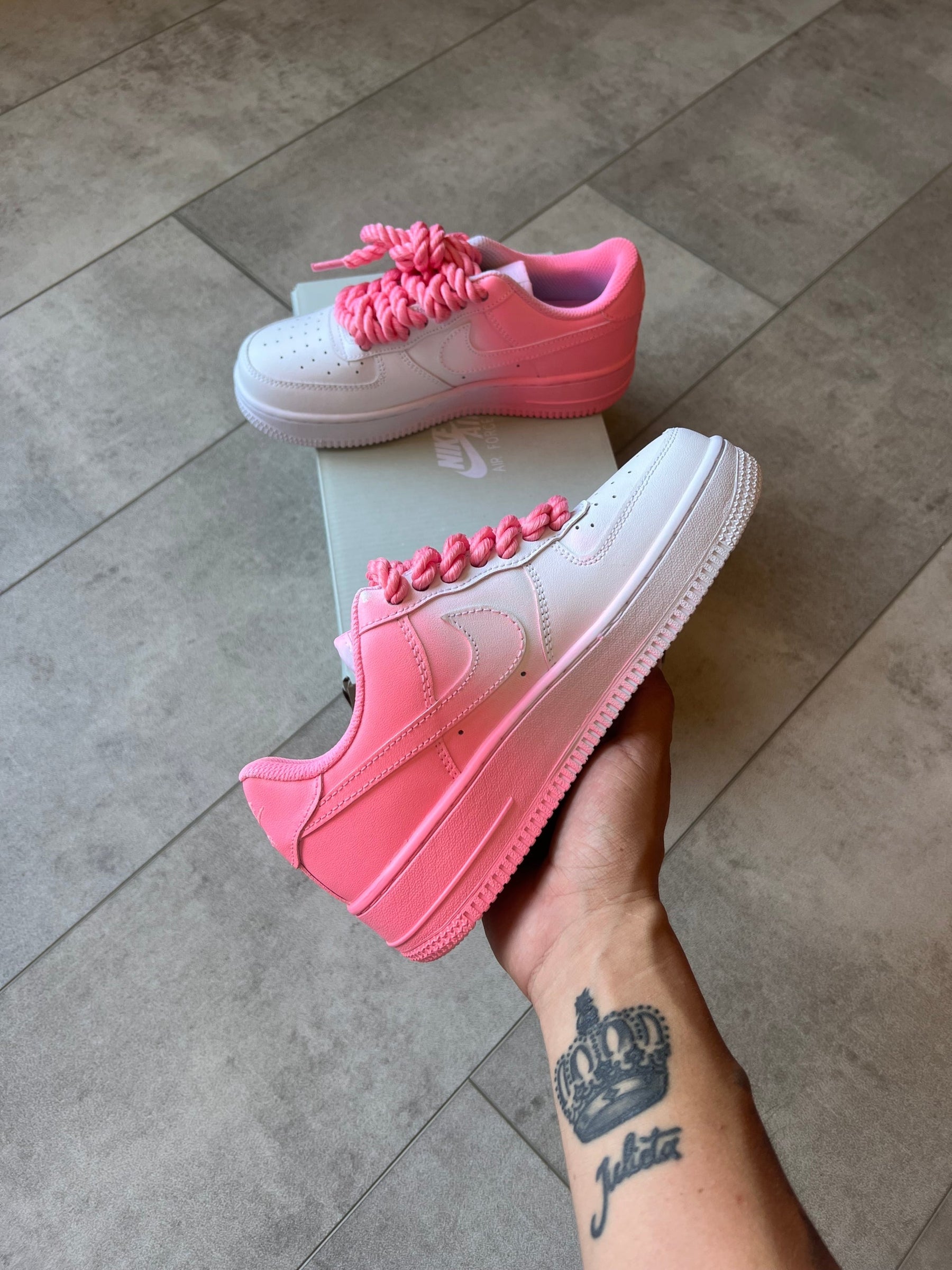 Air force 1 ‘custom pink’
