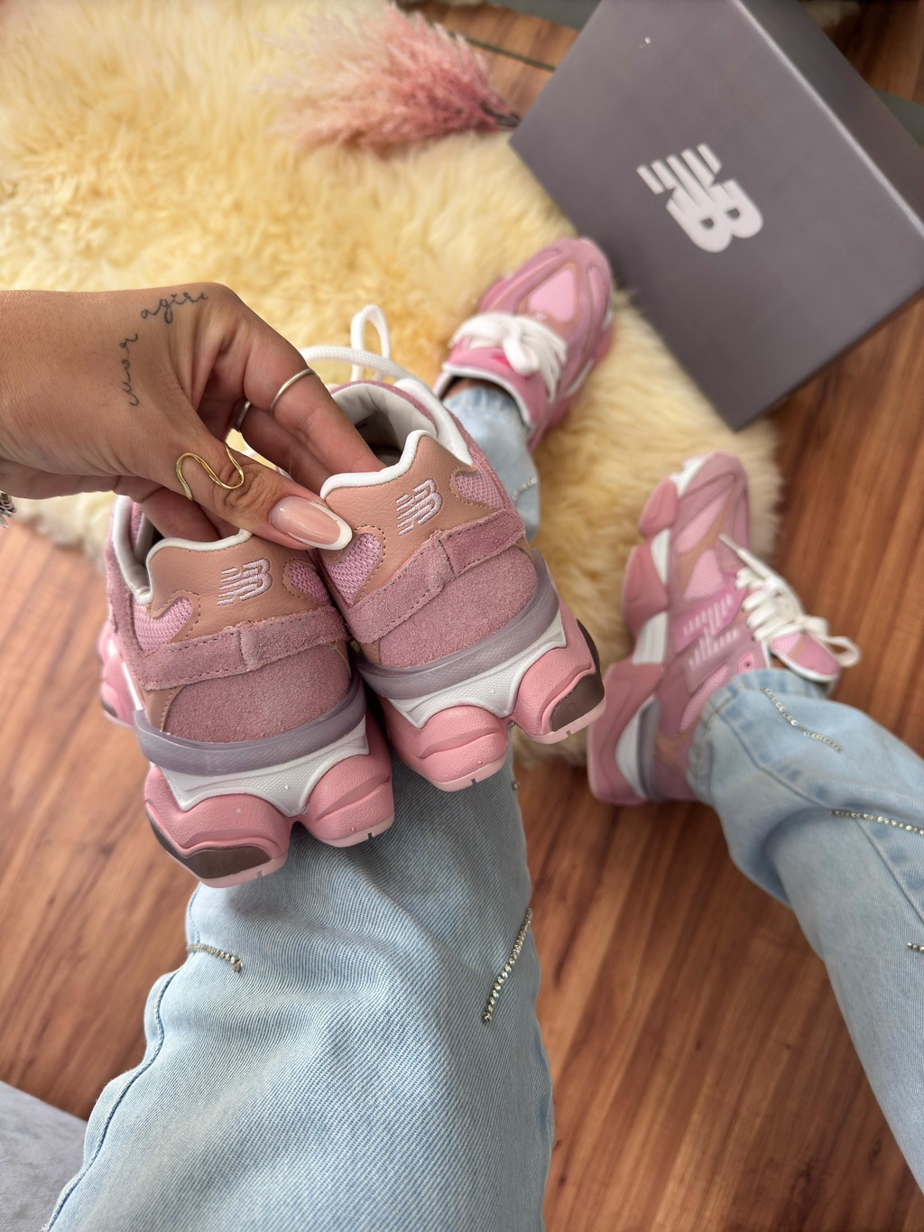 New Balance 9060 Unisex - Rosa (Lanzamiento)