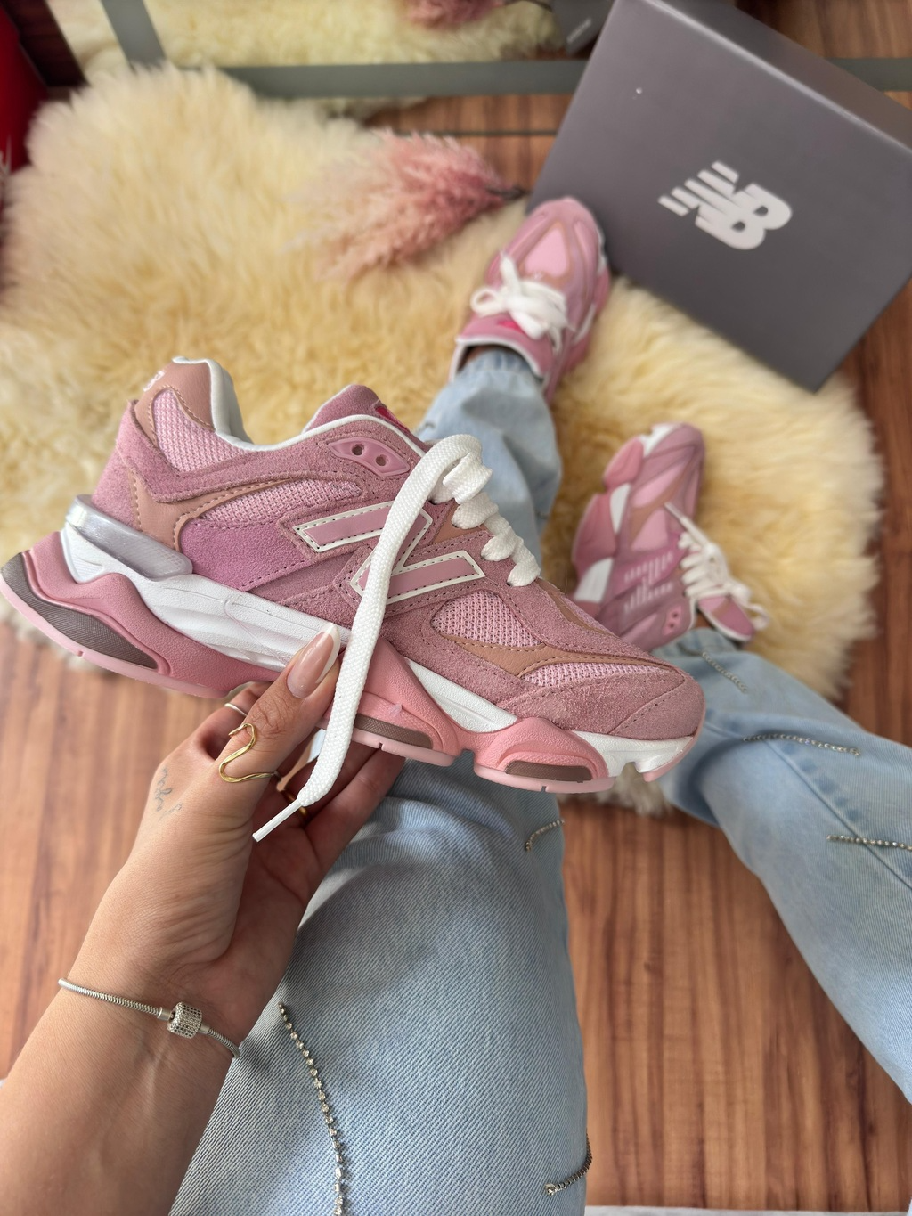 New Balance 9060 Unisex - Rosa (Lanzamiento)