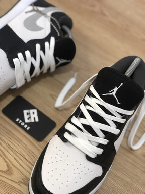 Zapatilla Nike Unisex - Air Jordan 1 Low -Negro/Blanco