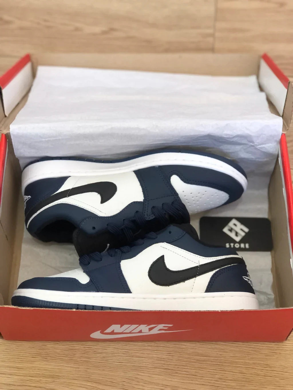 Zapatilla Nike Unisex - Air Jordan 1 Low -Azul/Blanco/Negro