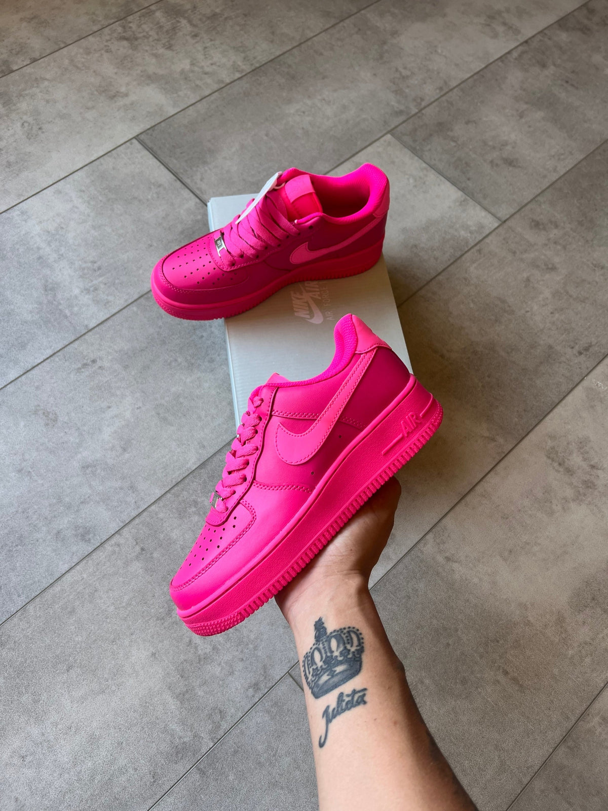 Air force 1 ‘triple pink’