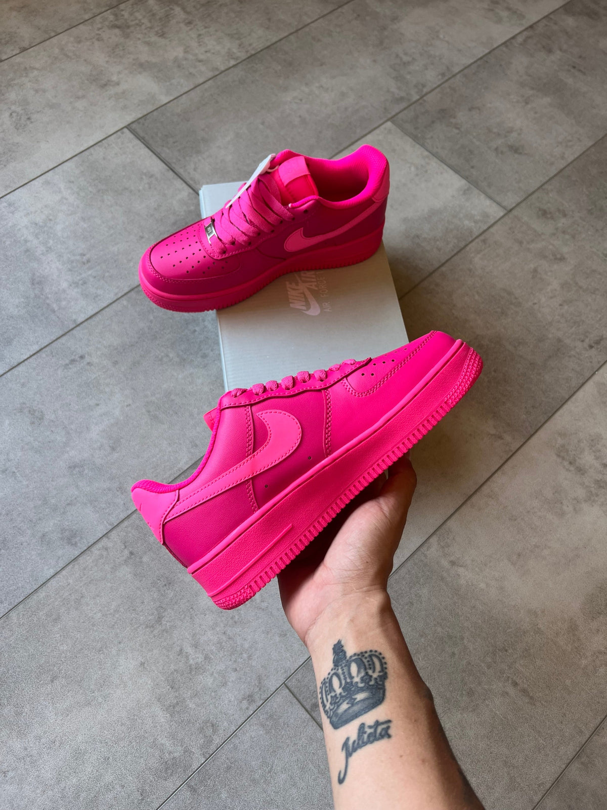 Air force 1 ‘triple pink’