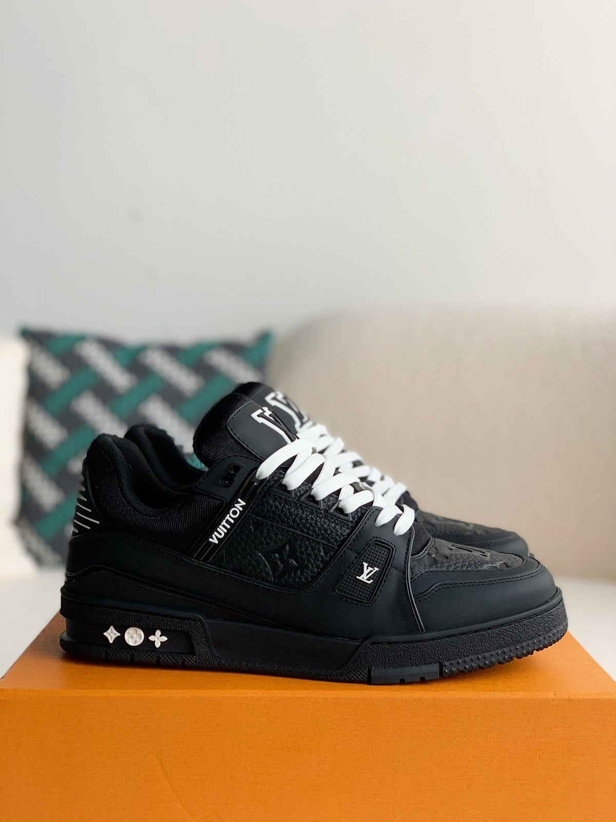 Lv skate ‘black’