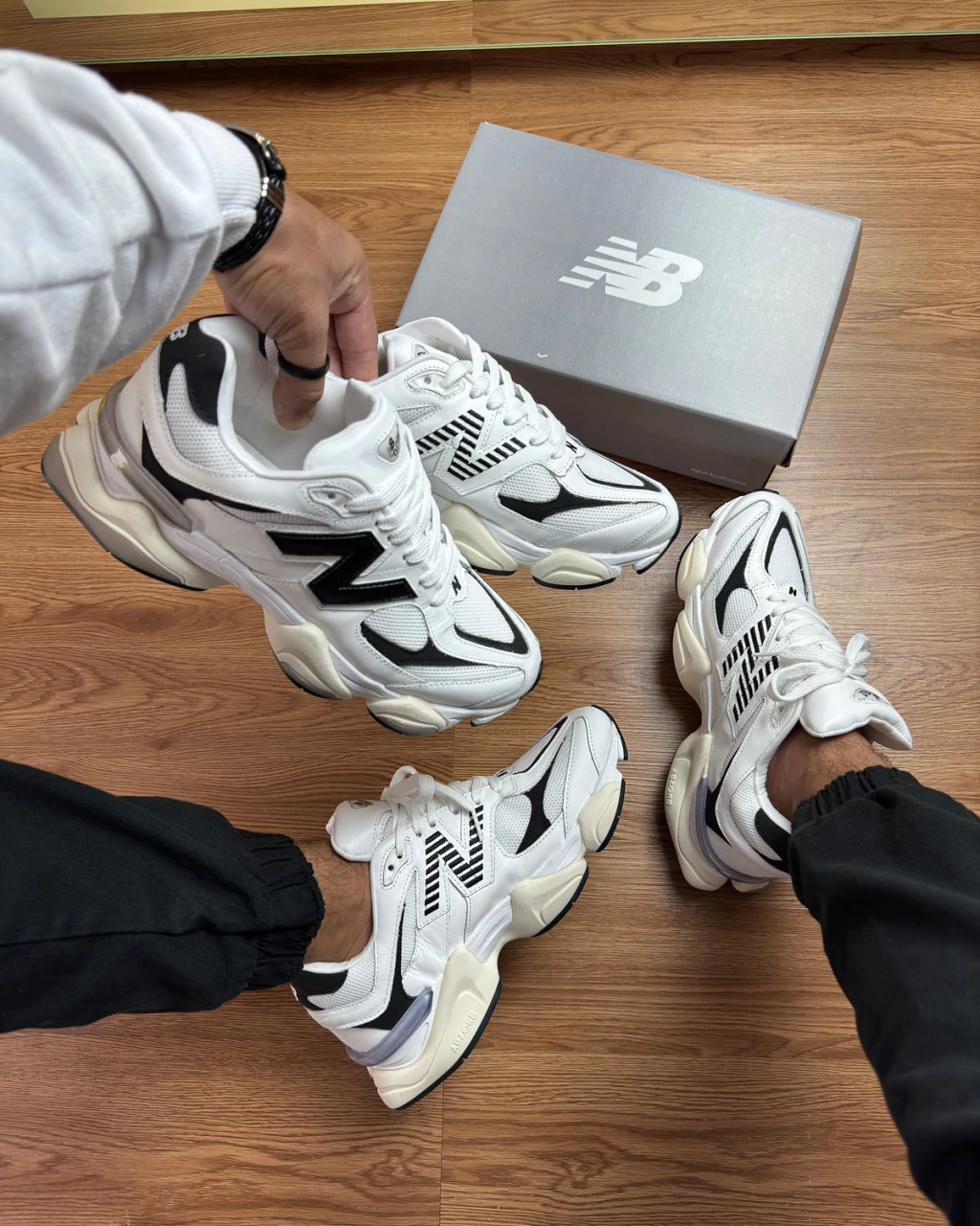 New Balance 9060 Unisex - Blanco/Negro (Lanzamiento)