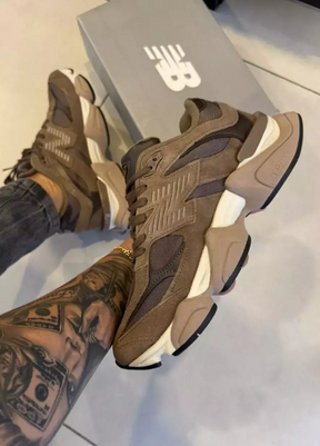 New Balance 9060 Unisex - Marrón (Lanzamiento)
