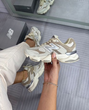 New Balance 9060 Unisex - Off-White/Beige/Gris (Lanzamiento)